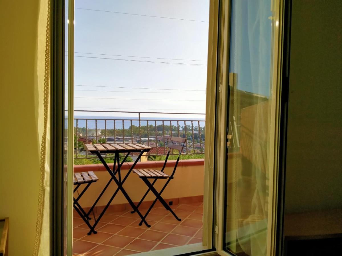 B&B Villa Degli Ulivi 普拉亚·阿马勒 外观 照片